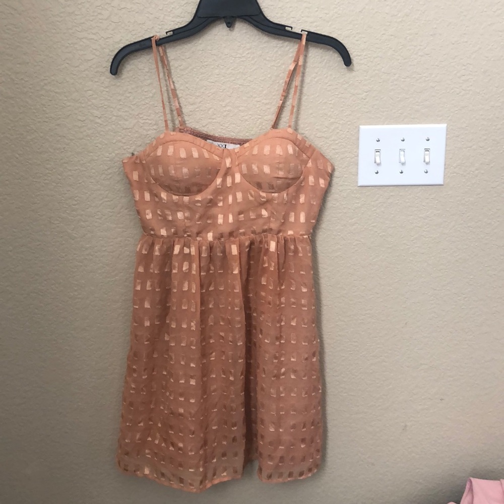 FOREVER 21 PARTY DRESS LARGE